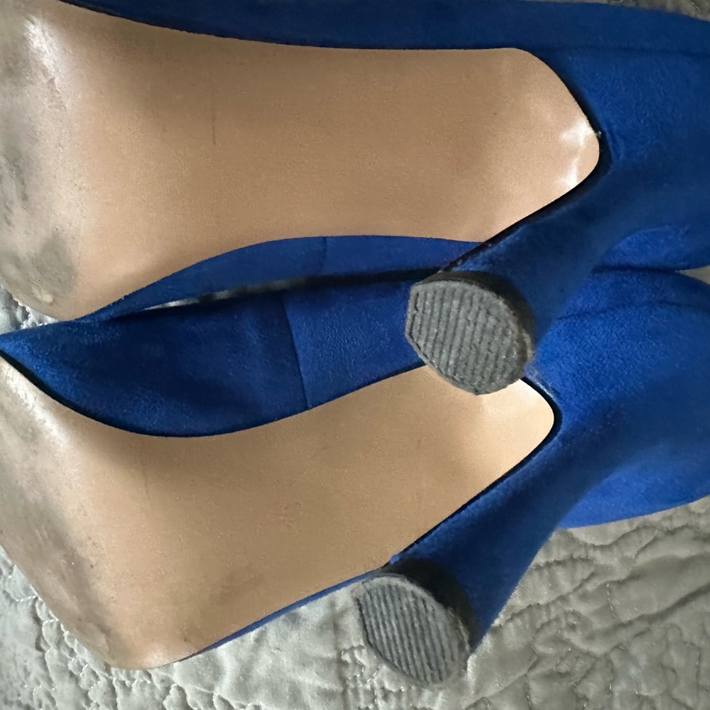 Cobalt Blue Pointed-Toe, Crystal Embellished Heels, Size 10 - Picture 8 of 10